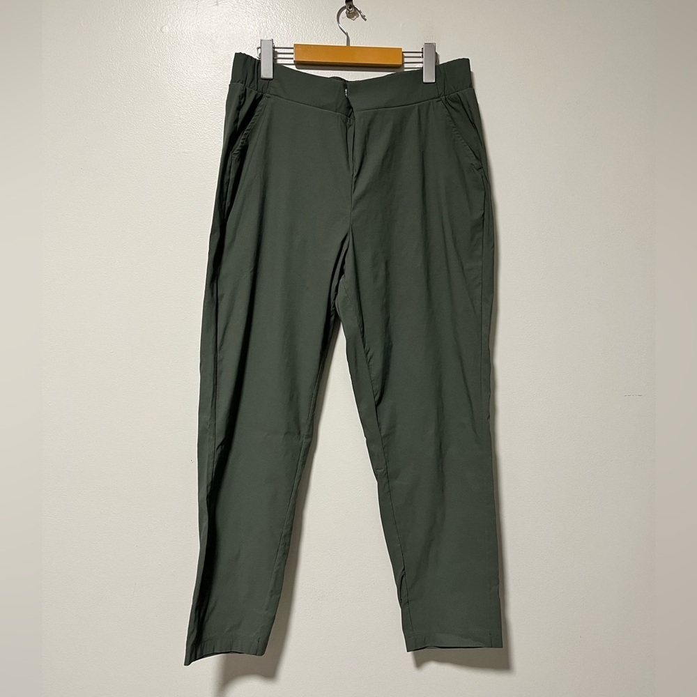 Modern Ambition Women’s Olive Green Tapered Pants – Size XL